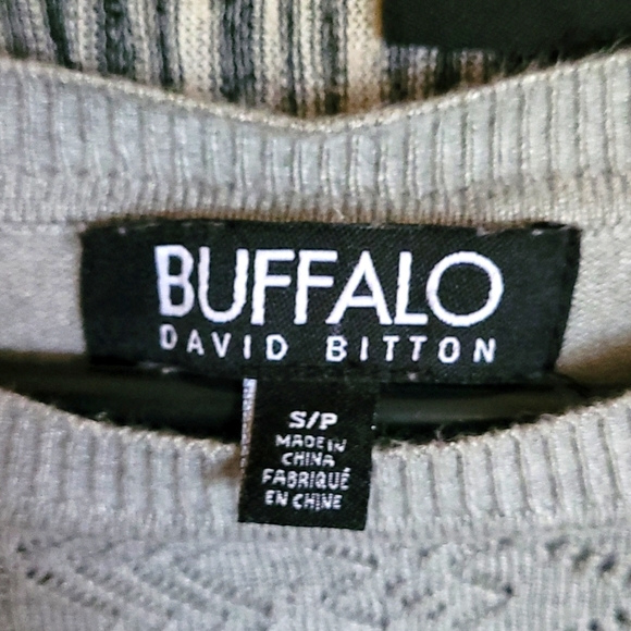 Buffalo Sweater Size Small - Picture 2 of 6